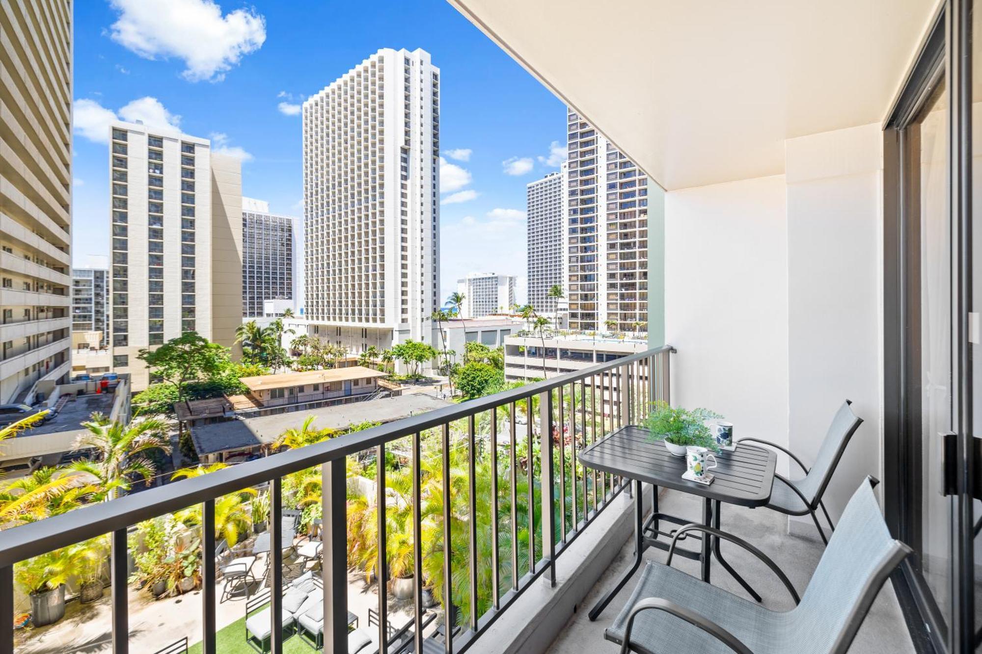 8th Fl. Waikiki Sunset Close to Beach Parking Honolulu Bagian luar foto